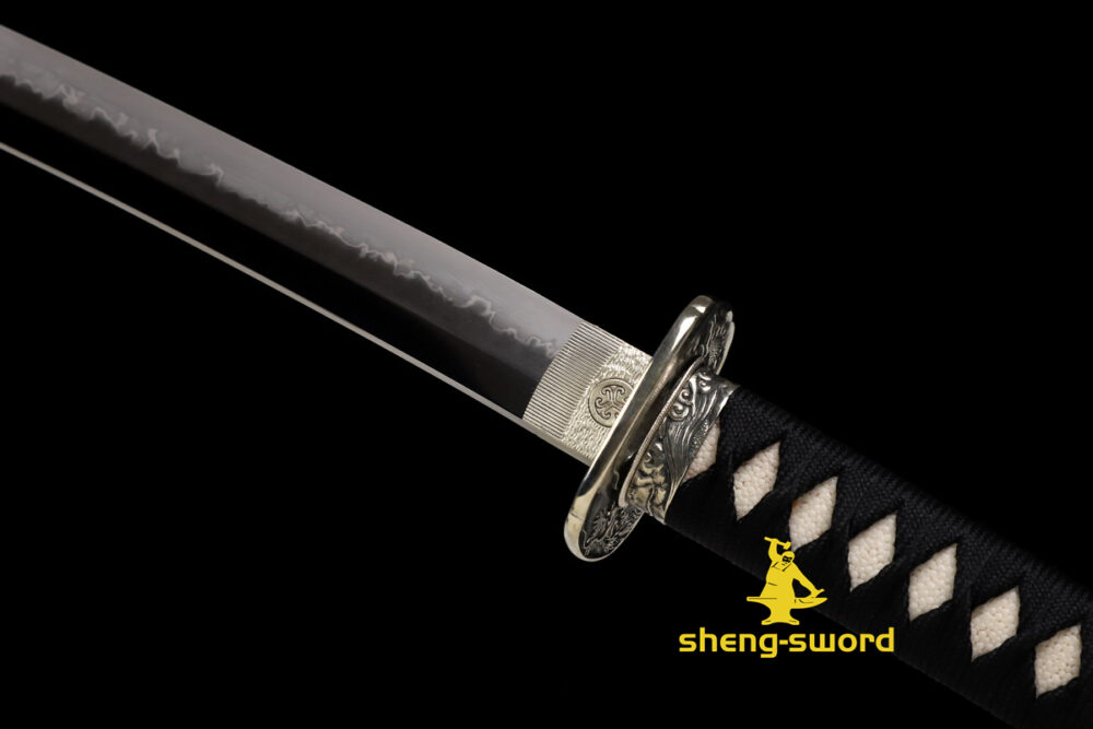 HandMade Japanese Samurai Katana Clay Tempered Choji Hamon Sword Silver Dragon Tsuba