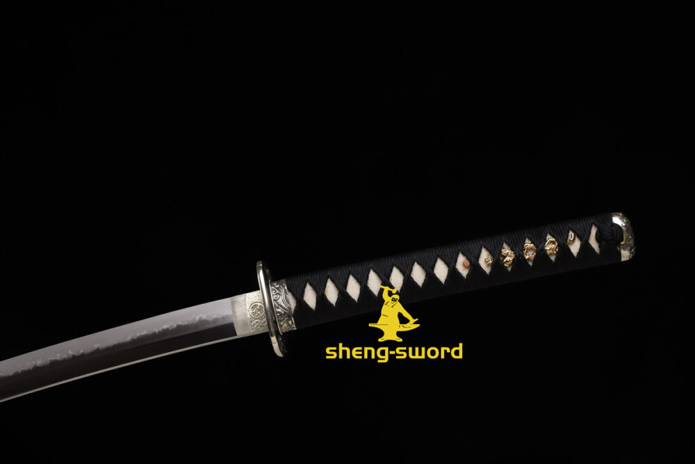 HandMade Japanese Samurai Katana Clay Tempered Choji Hamon Sword Silver Dragon Tsuba