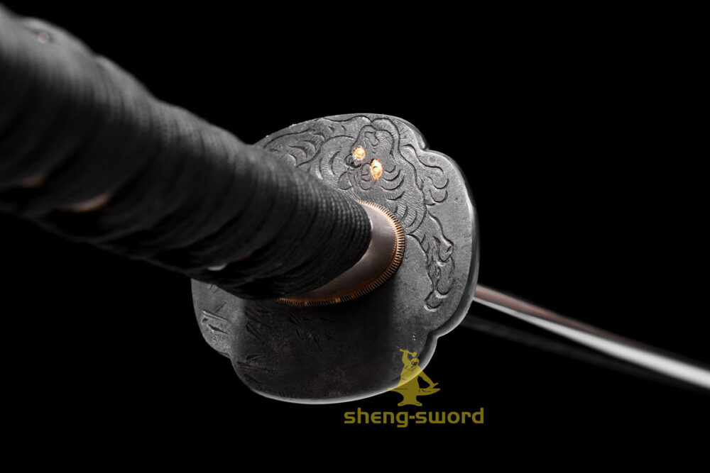 Top Class Tiger Tsuba Japanese Shinken Katana Tamahagane Steel Hantachi Sword