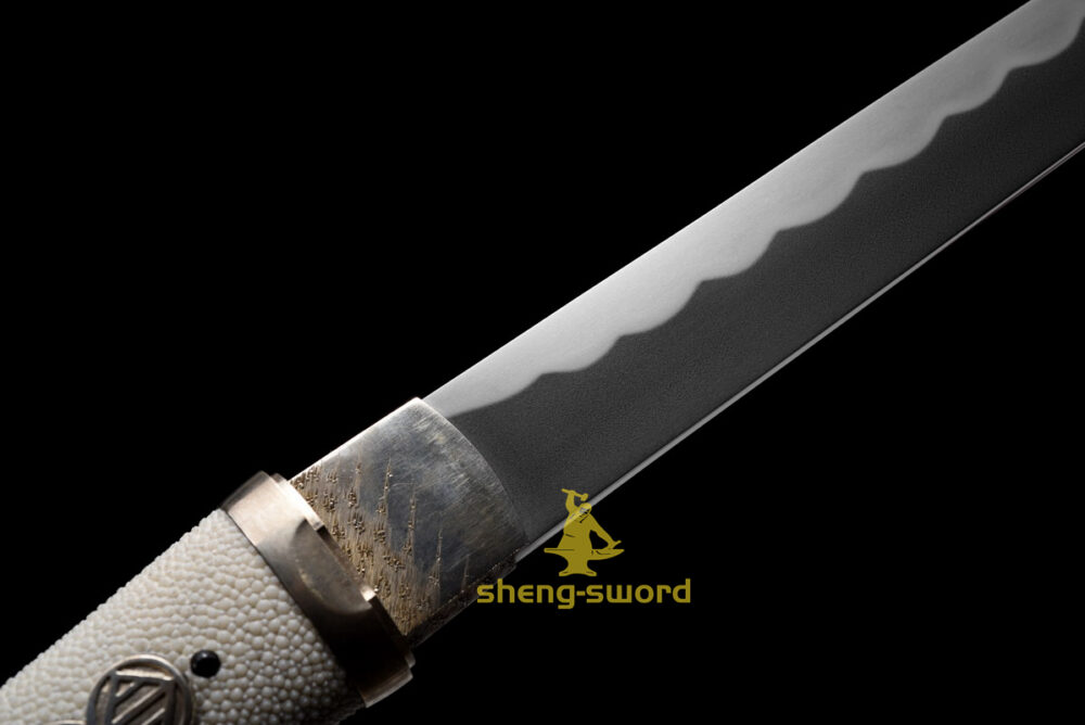Top Class Handmade Japanese Aikuchi Tanto Tamahagane Steel Sword