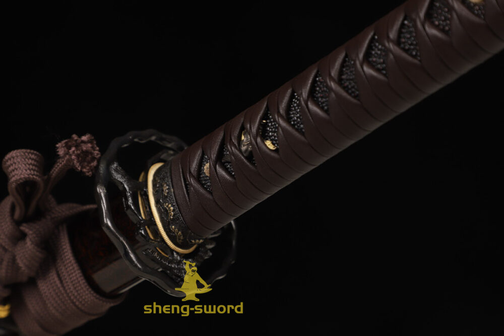 High Class Japanese Nodachi Katana Clay Tempered T10 Steel Full Tang Blade Sword Squirrel Tsuba