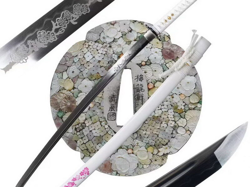 Handmade japanese samurai katana Sakura tsuba clay tempered t-10 steel full tang sword