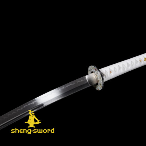 sakura110 Handmade japanese samurai katana Sakura tsuba clay tempered t-10 steel full tang sword