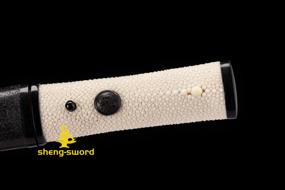 handmade japanese tsurugi ken sword tamahagane blade tanto sword